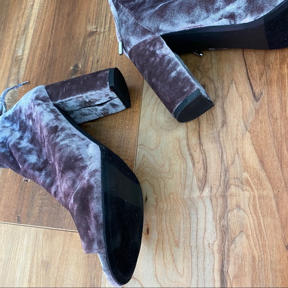 NWOT Report sakai velvet peep toe bootie bow heel - Picture 7 of 9